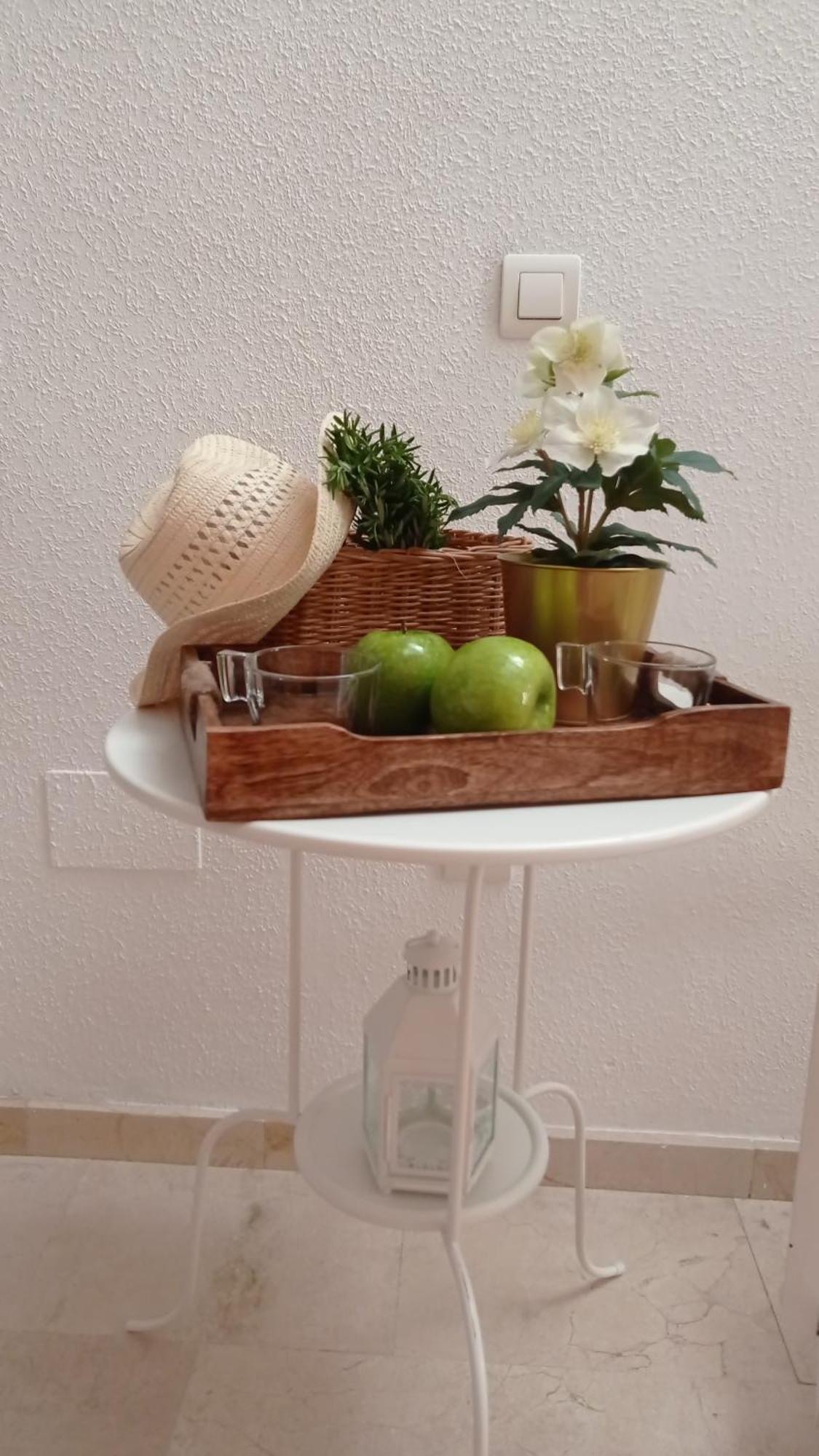 Apartamento Penthouse With Solarium In The Center Of Malaga-atico Con Solarium En El Centro De