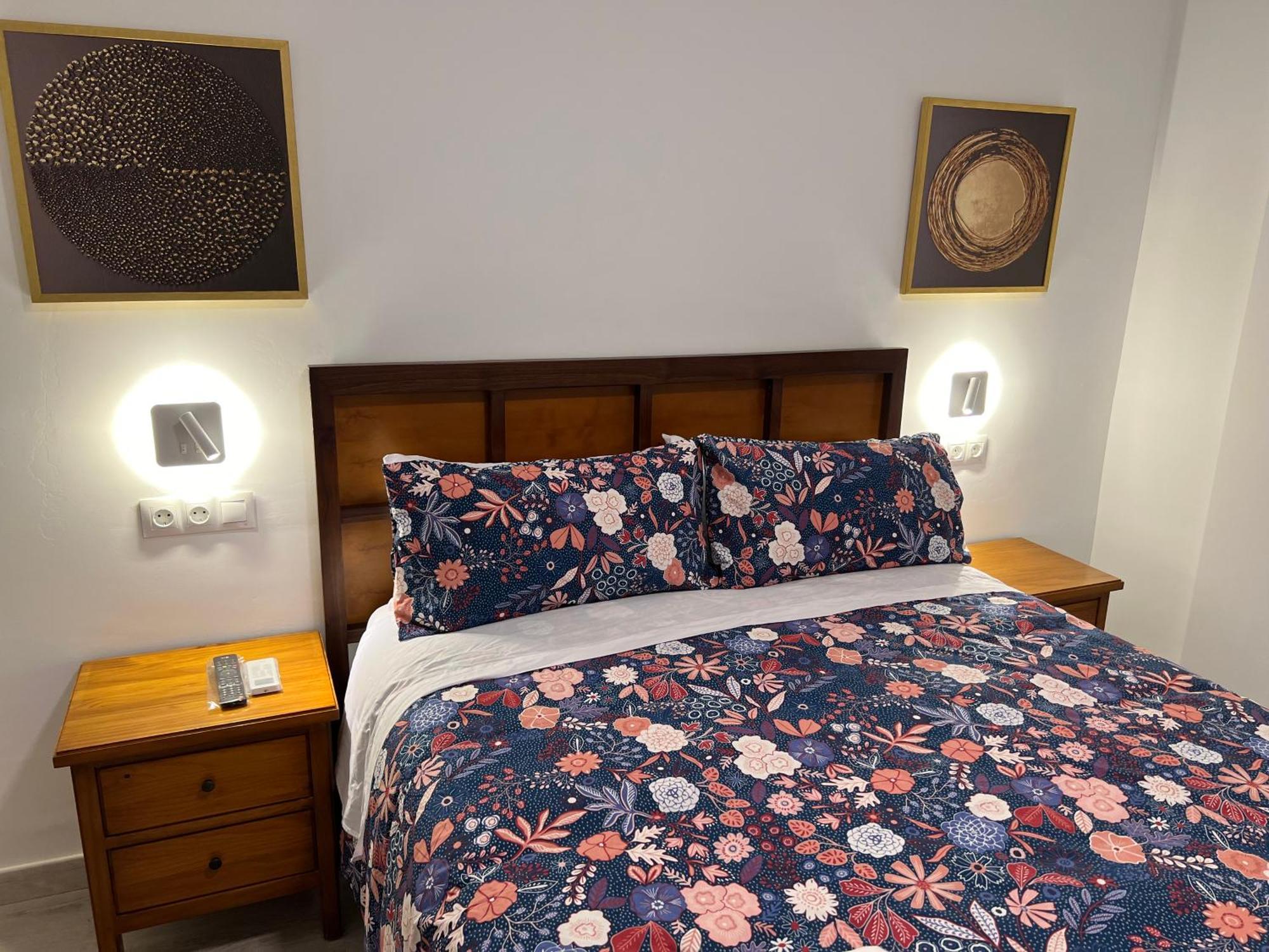 Apartamento Nuestro Rincon Del Centro Historico Especial Grupos Terraza Parking Gratis 02 Málaga