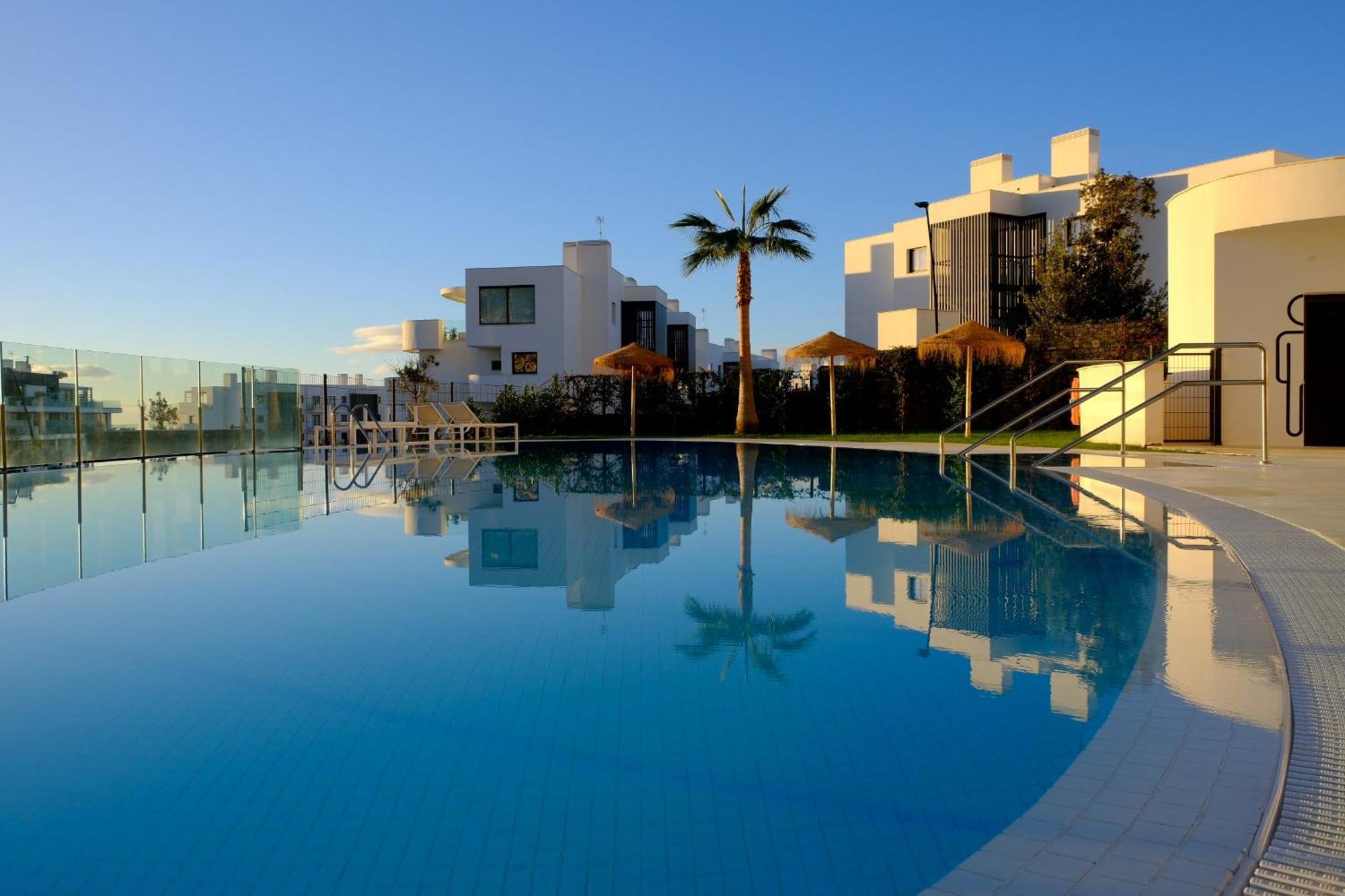 Amazing 3 Bedroom With Seaviews In Higueron Apartamento