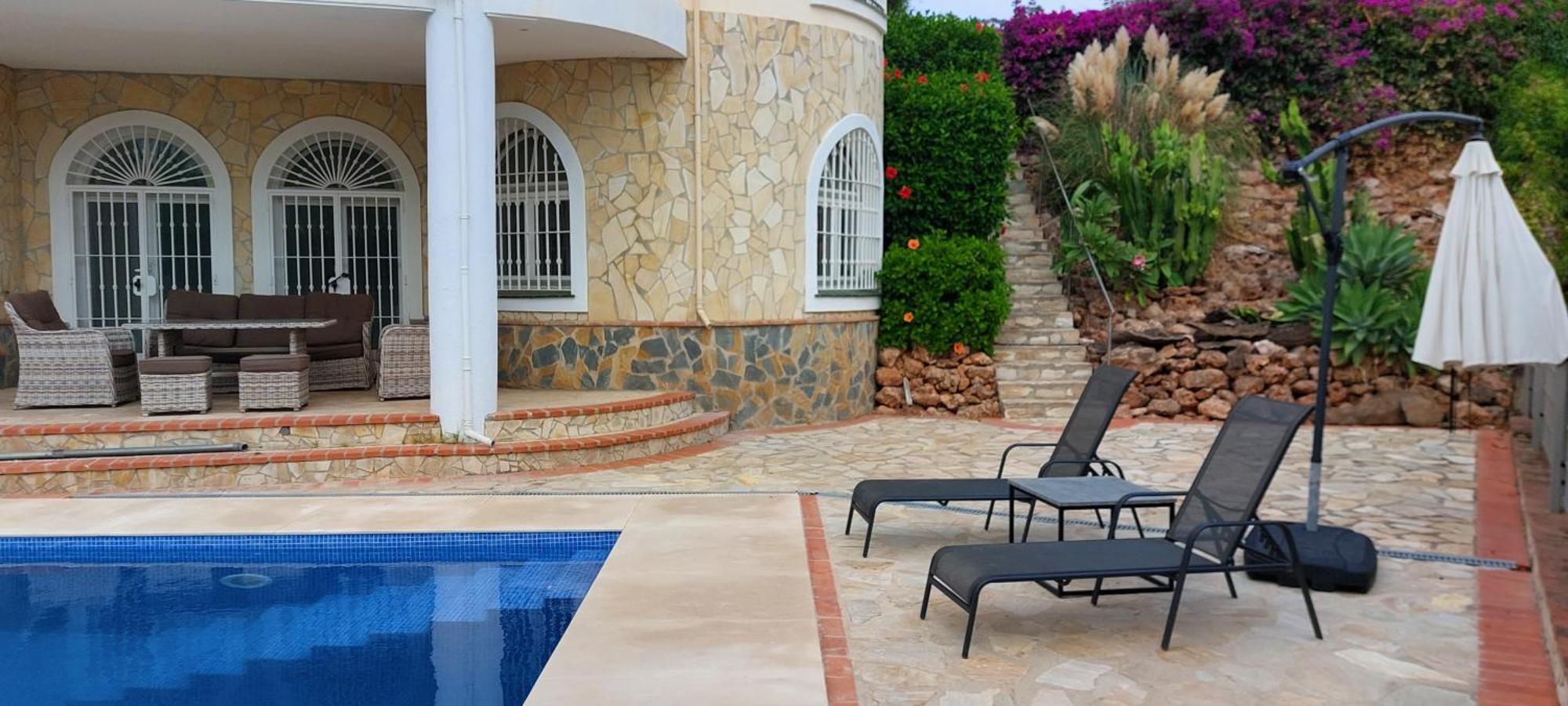 Bougainville Villa