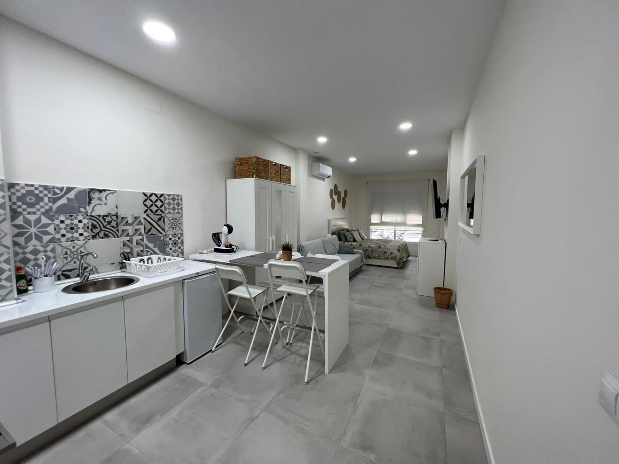 Centro Estudio Precioso 4 Apartment Malaga