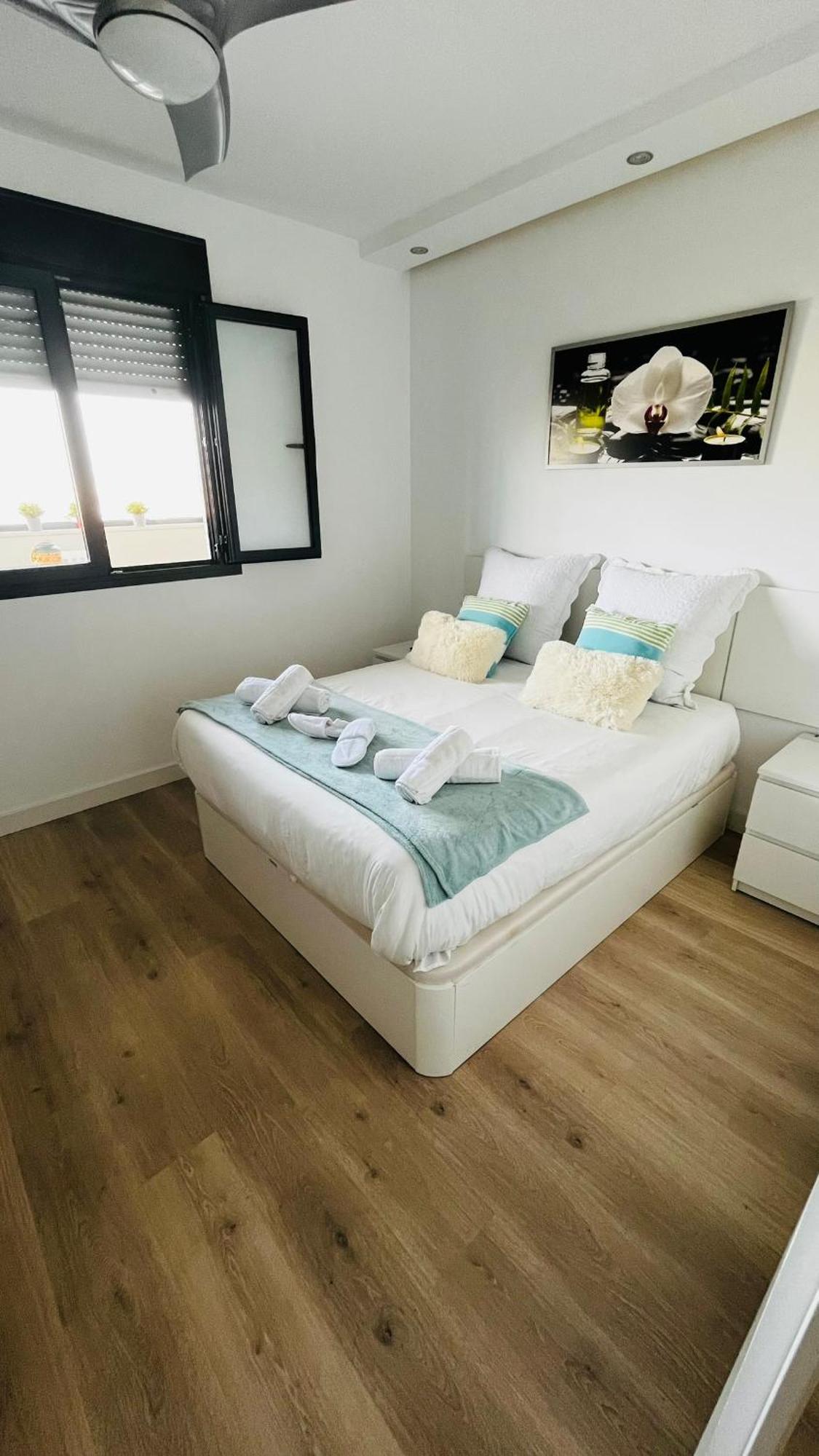 Atico Con Piscina Y Vistas Al Mar Habitat Litoral Apartment Malaga