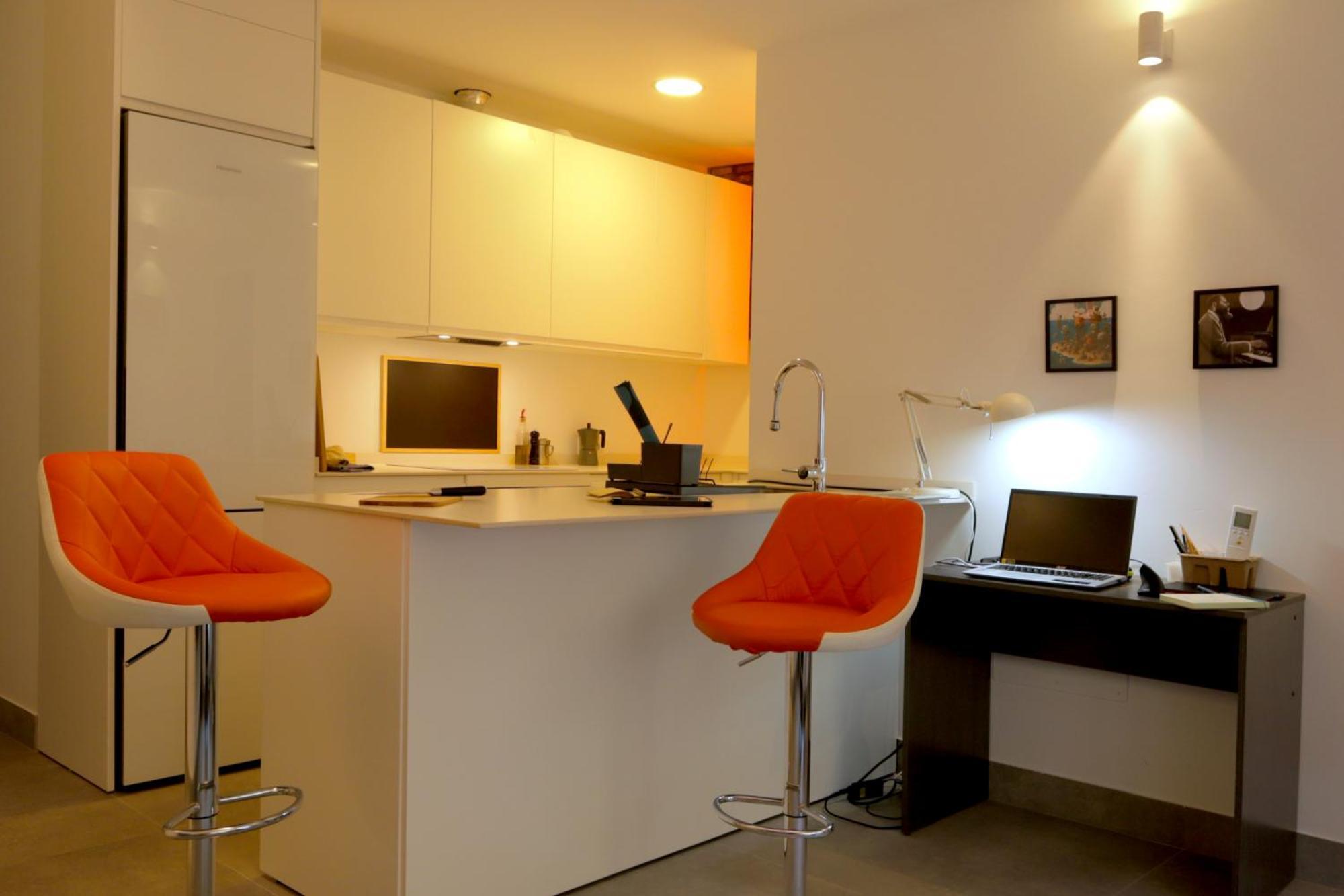 With Two In The Center Of Apartamento Málaga