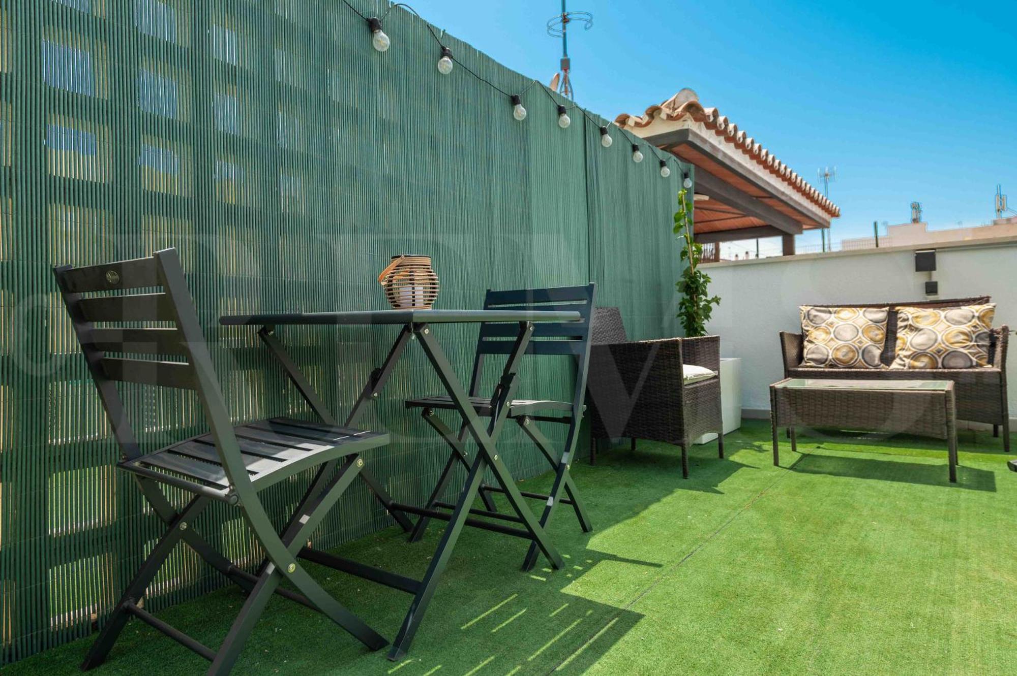 Apartamento Modern W/ Private Rooftop Terrace Málaga