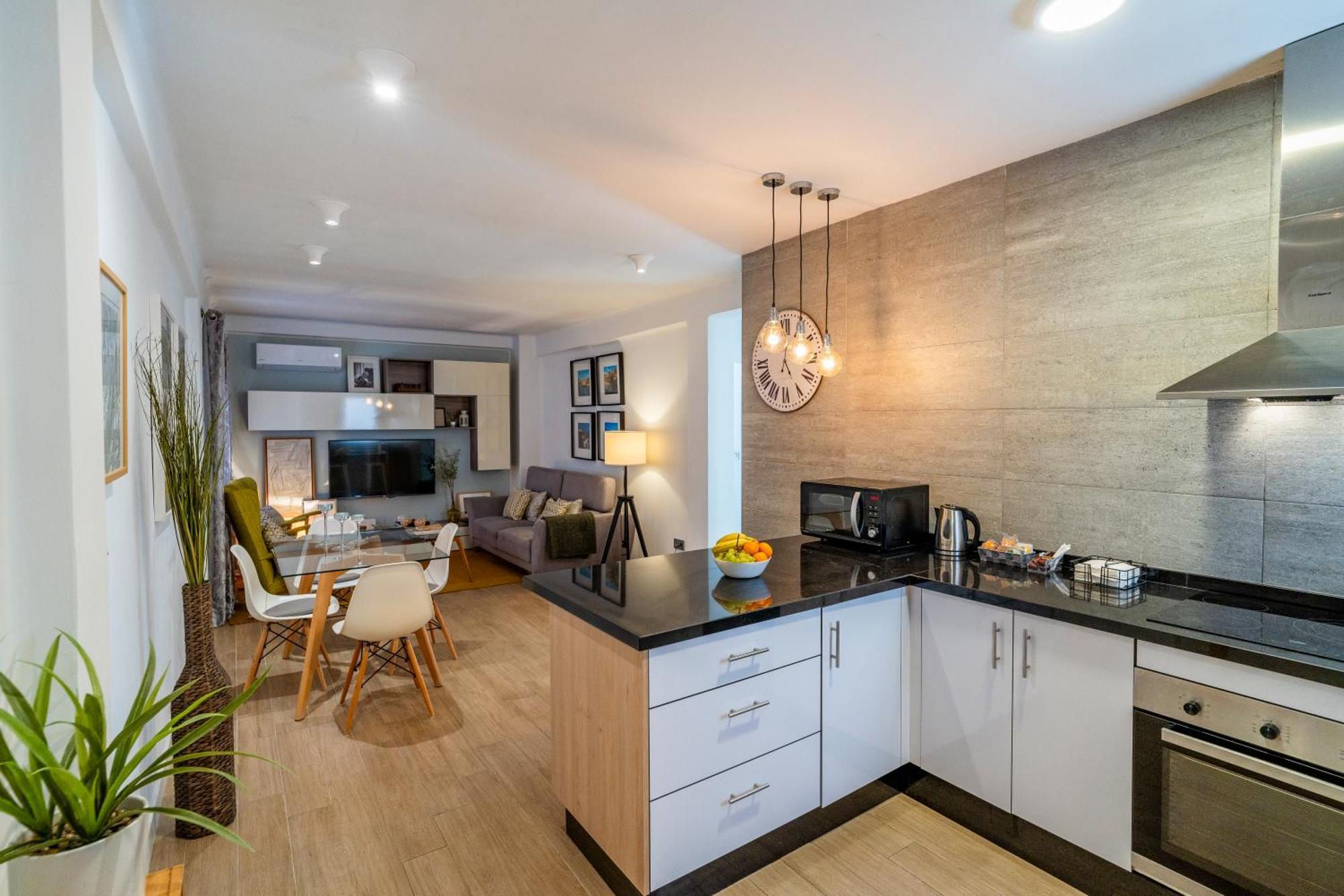 New Luxury House In The Center! Nuevo Piso De Lujo En El Centro. Apartment *