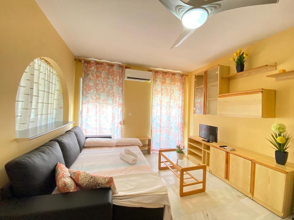Carlos Haya Mare Nostrum 2 Apartamento *
