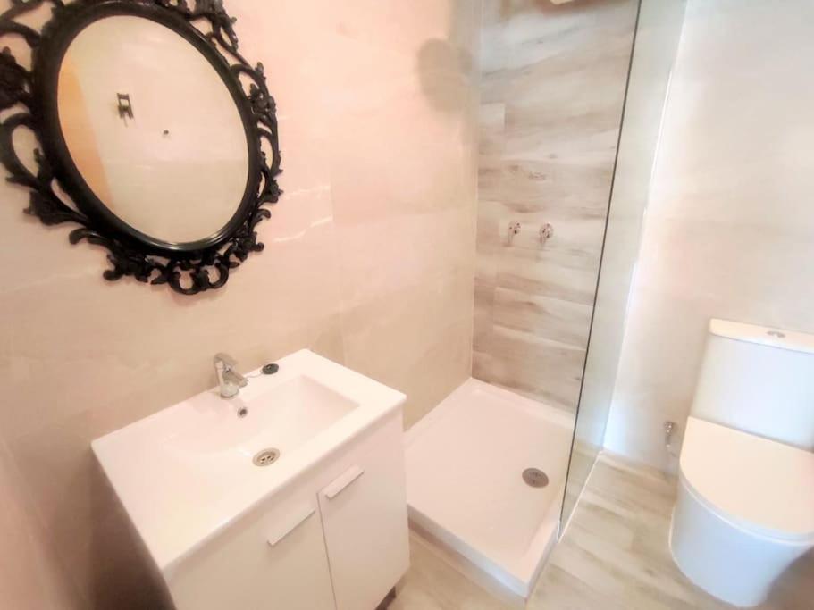 La Terraza De Rojas Apartamentosmalagamanagement Apartment Malaga