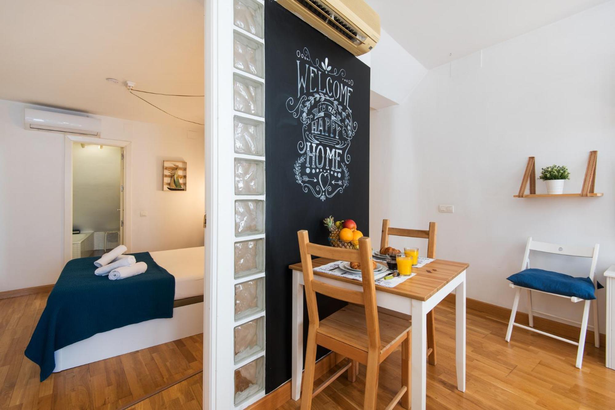 Apartamento El Balcon Del Pintor, The Best Option In The Historic Center Of *