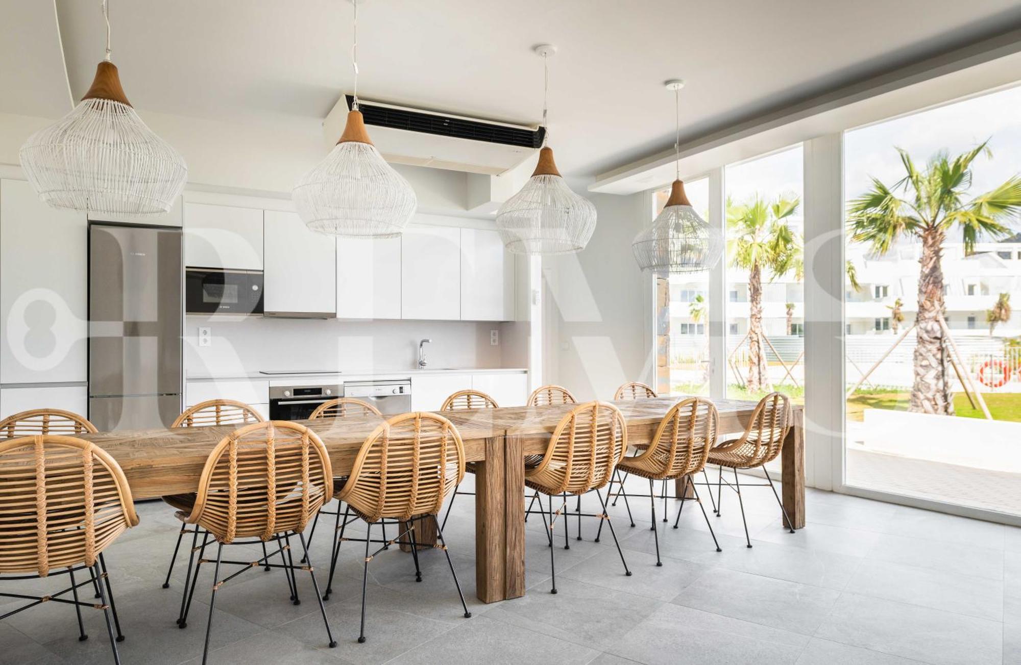 With Parking, Gym & Terrace By Rems Apartamento