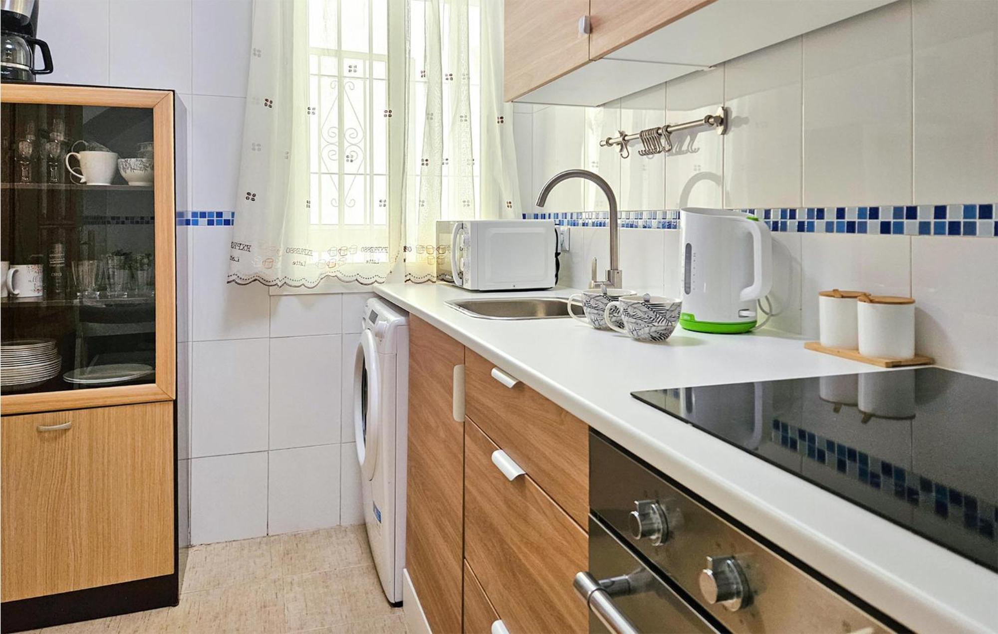 Apartamento Stunning In With 2 Bedrooms Málaga