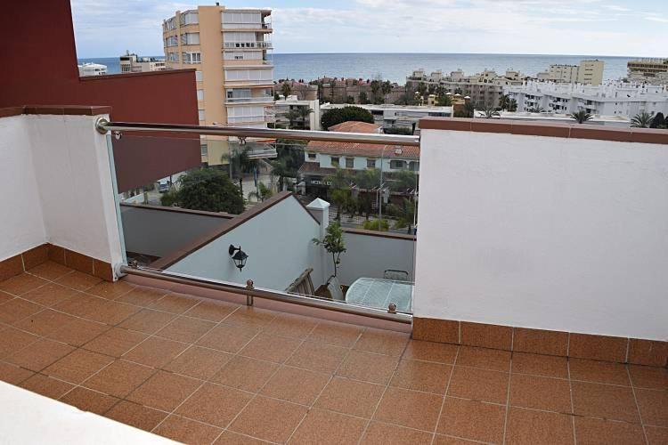 Apartment Carihuela *