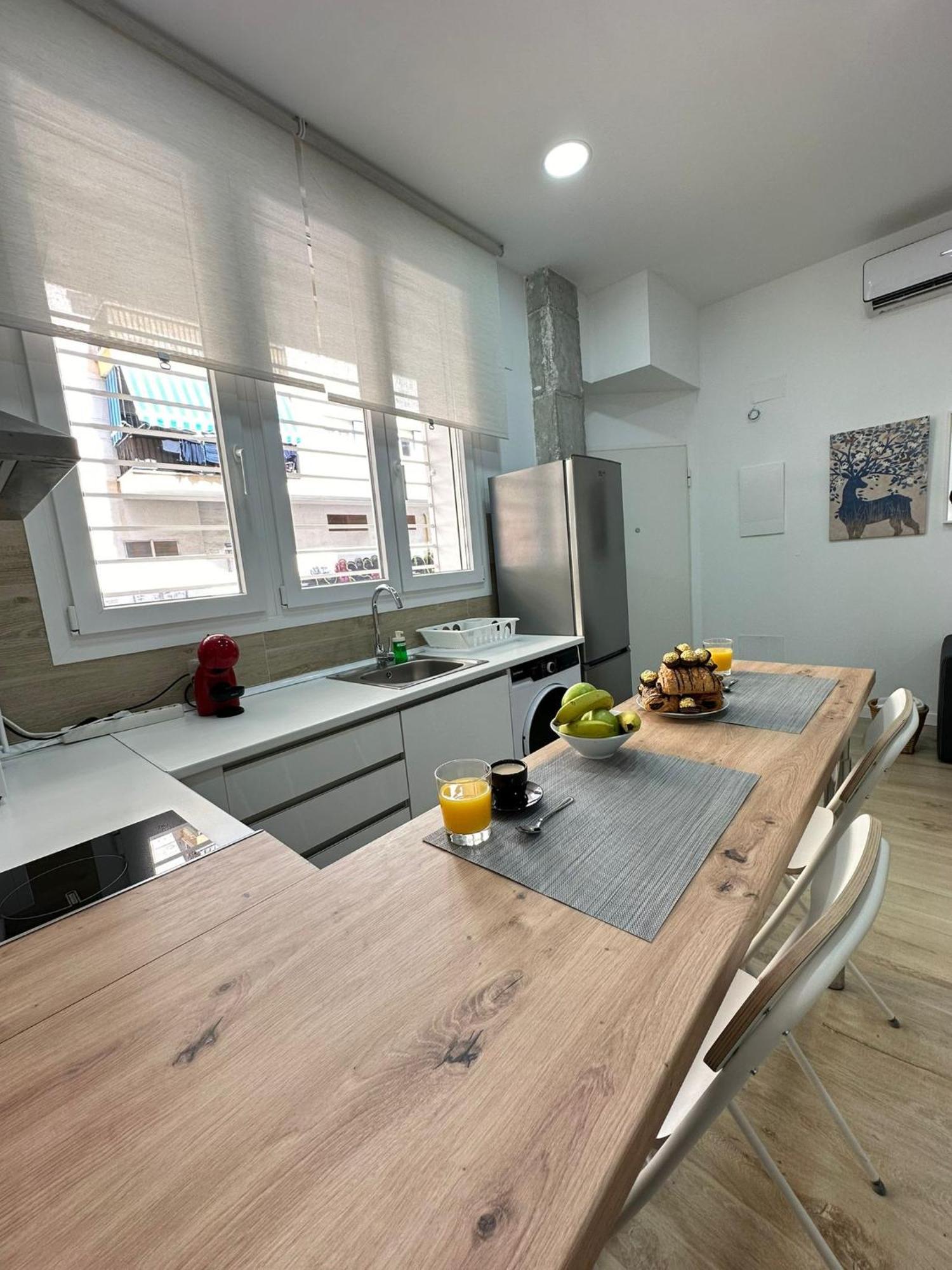 Moderno Playa Apartment