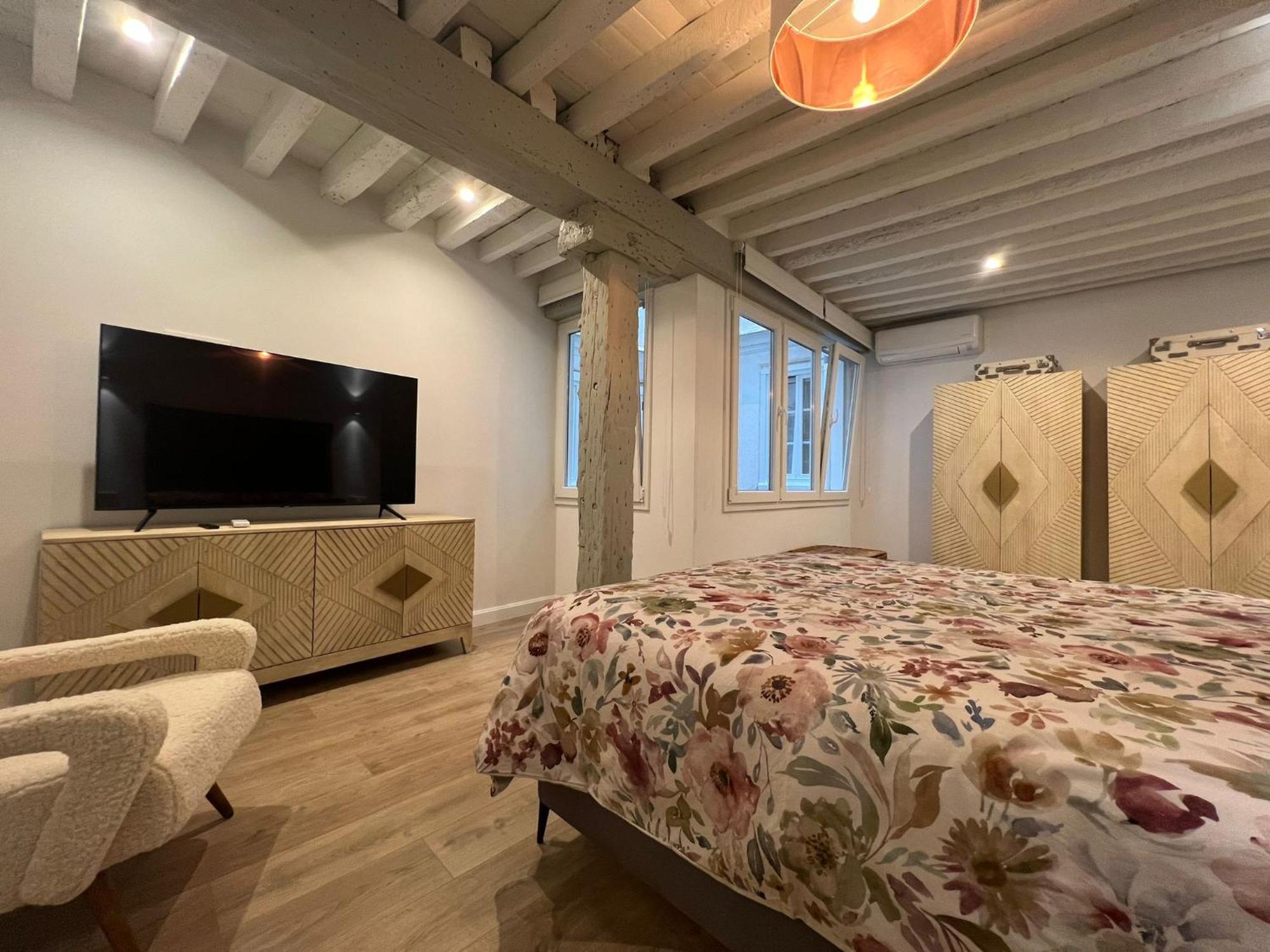 Reycatedral Lujo 3rooms - En El Centro Historico Apartamento *