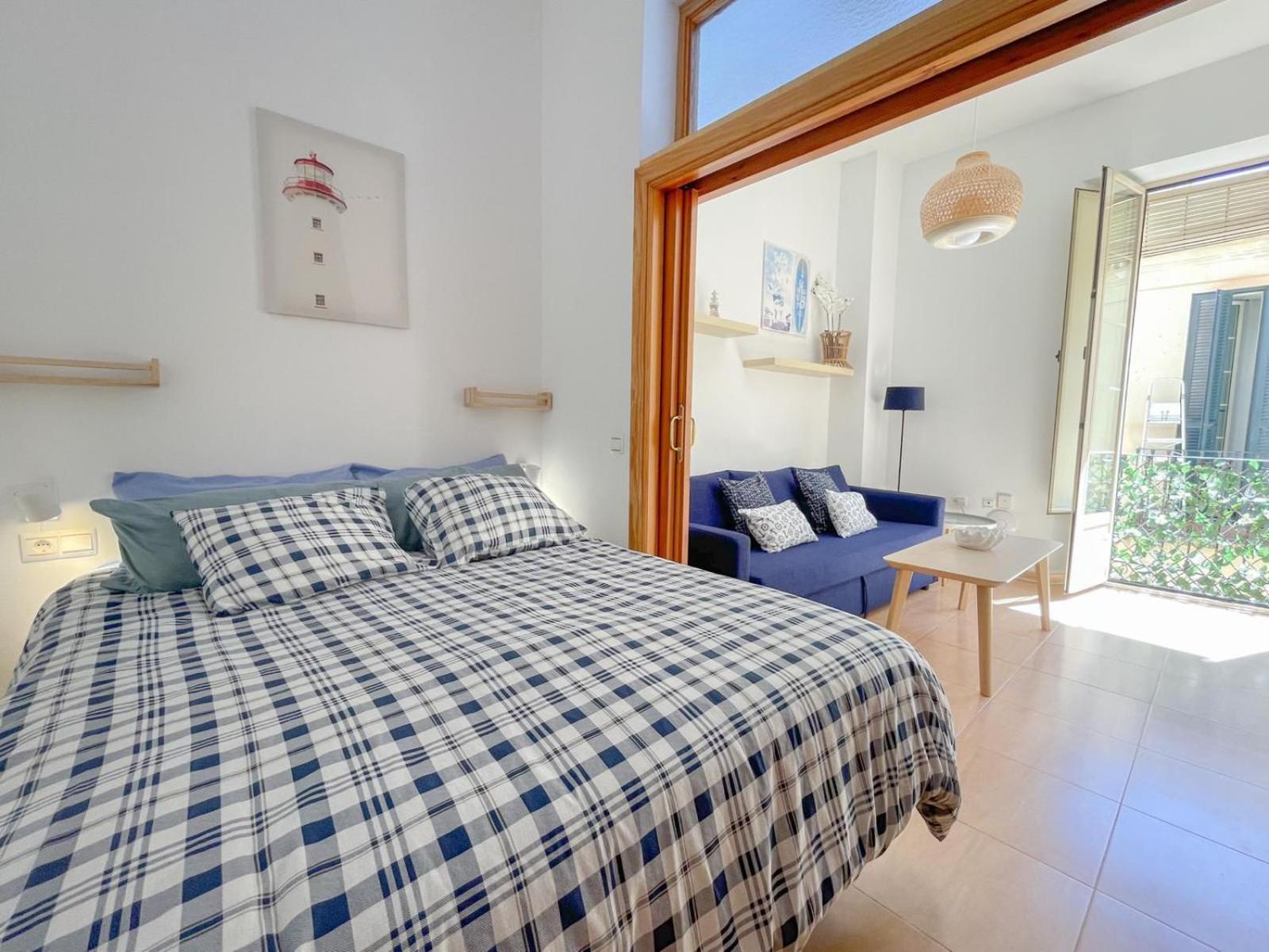 Plz De La Merced Solera Apartment Malaga