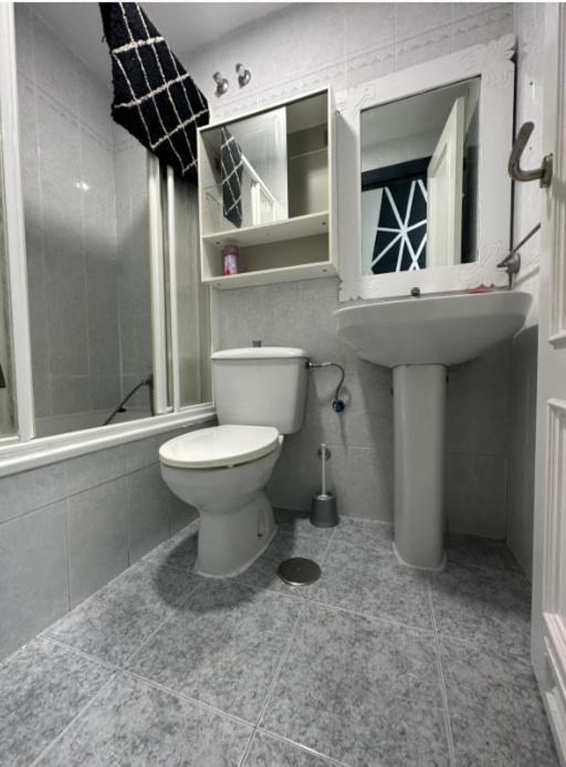 Mefistofeles Zh Apartment *