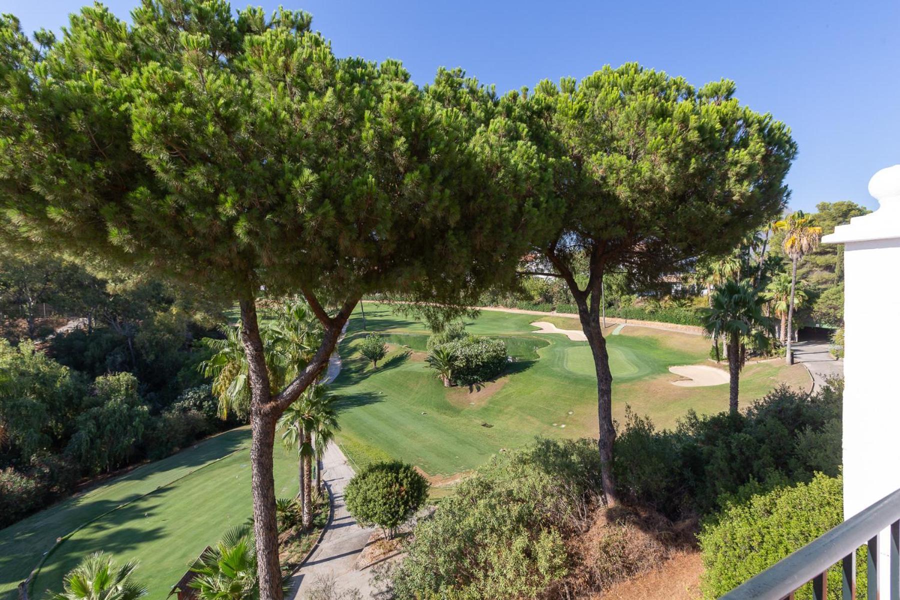 Magnifica Adosada La Quinta Golf Apartment *