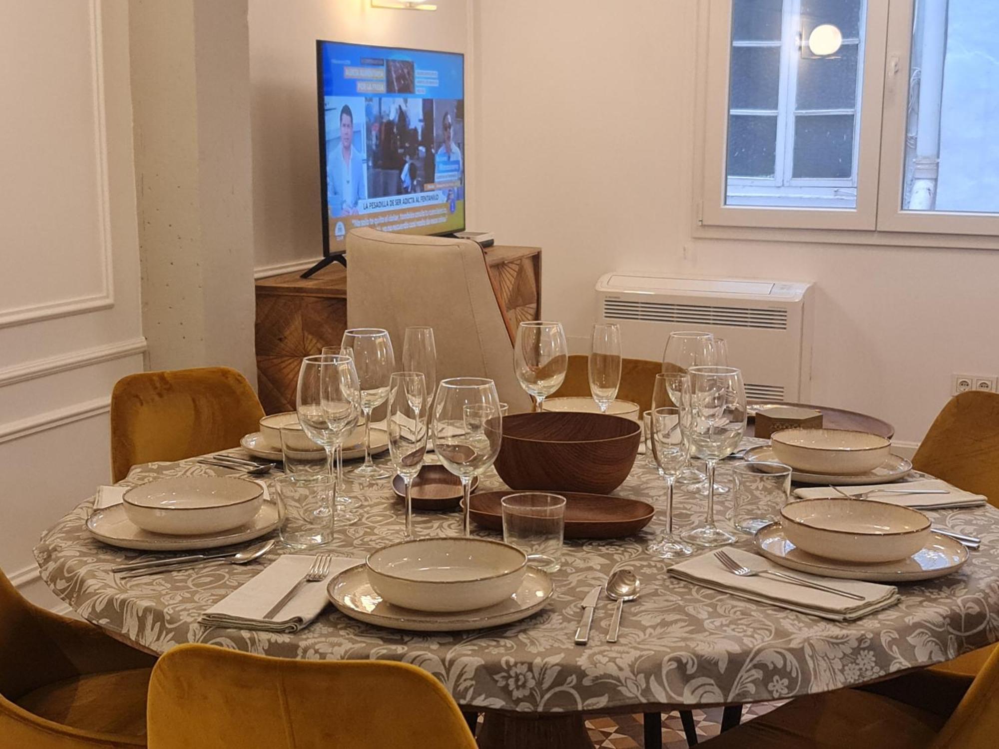 Reycatedral Lujo 3rooms - En El Centro Historico Apartamento *