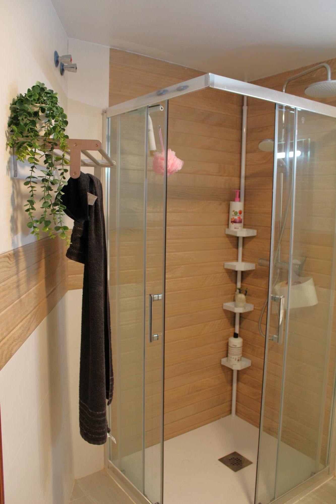 Homestay Rare Find! Skyline View-modern 6 Bed 2 Bath Flat In The Heart Of Malaga