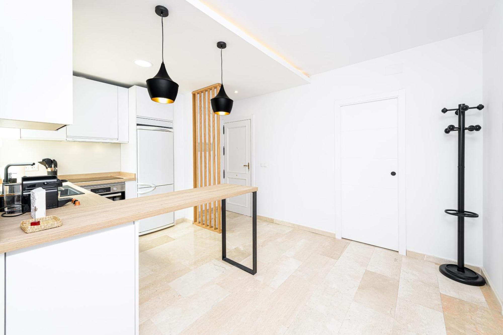 Wintowinrentals Al-mansa Centrico Y Silencioso Apartment Malaga