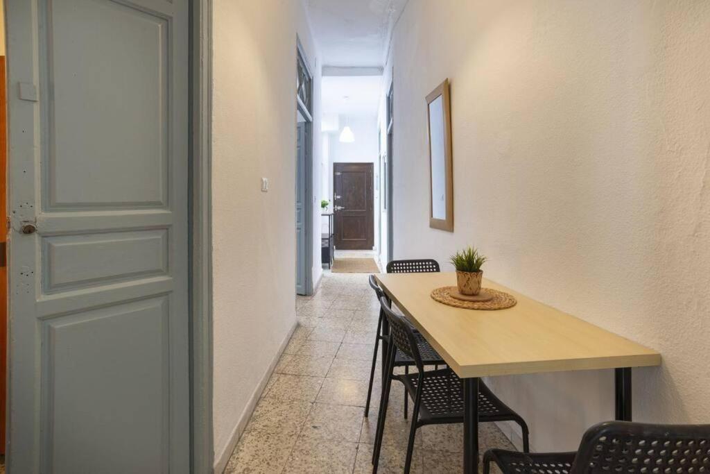 Apartamento Large Private Terrace 2 Bedroom *