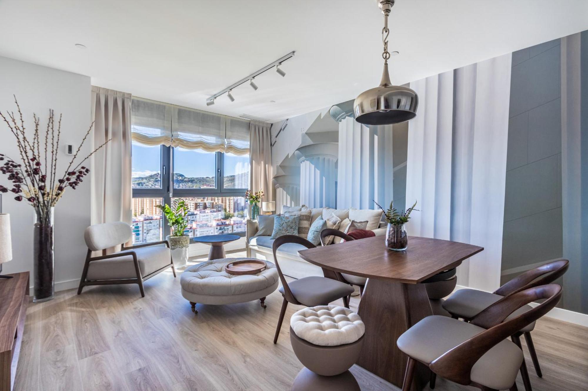 Skyline 4 Pool & Parking Free * Malaga