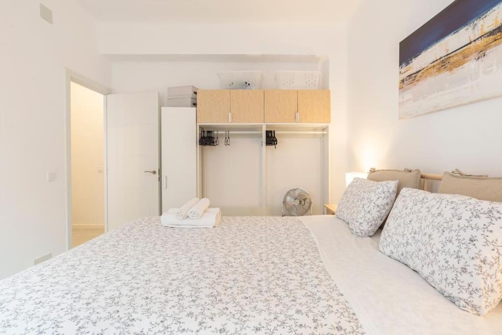 3 Bedroom Flat In Historic Centre Apartamento Málaga