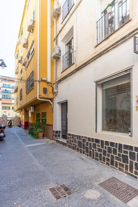 3 Bedroom Flat In Historic Centre Málaga