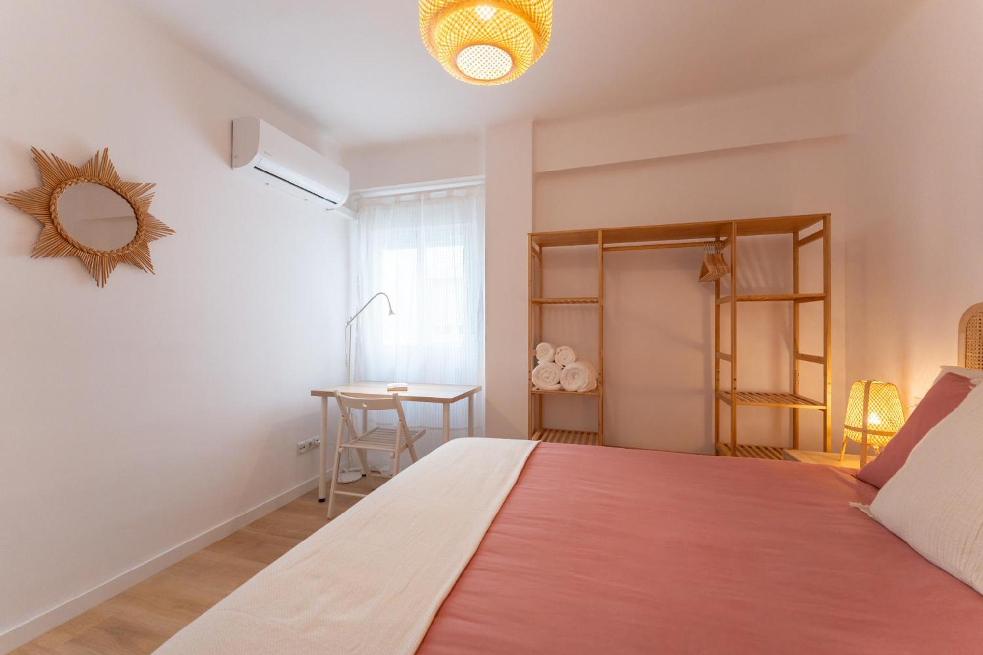 Apartamento Lux Oasis - Modern 3br, Fast Wifi, Smarttv Málaga