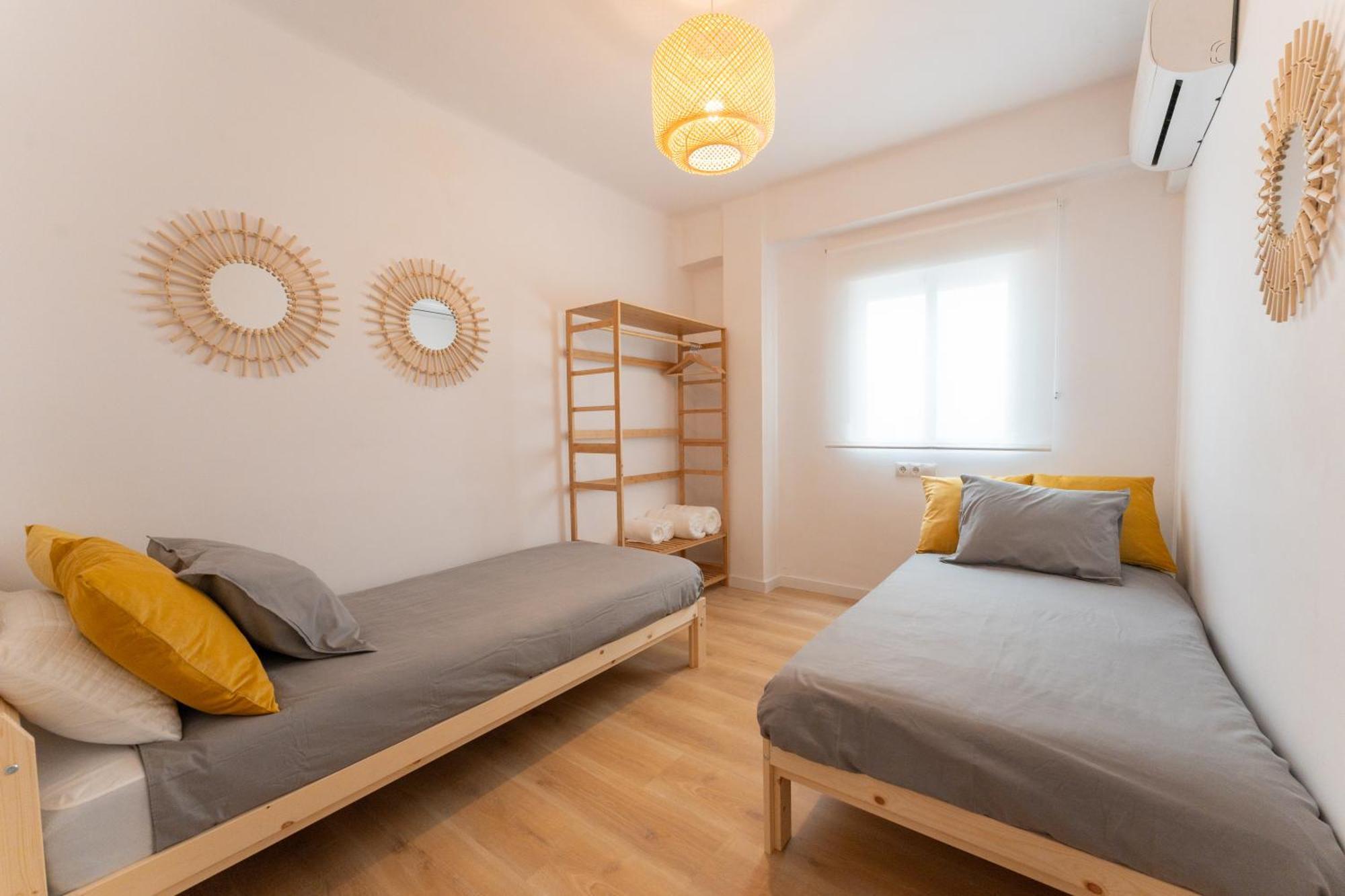 Lux Oasis - Modern 3br, Fast Wifi, Smarttv Málaga