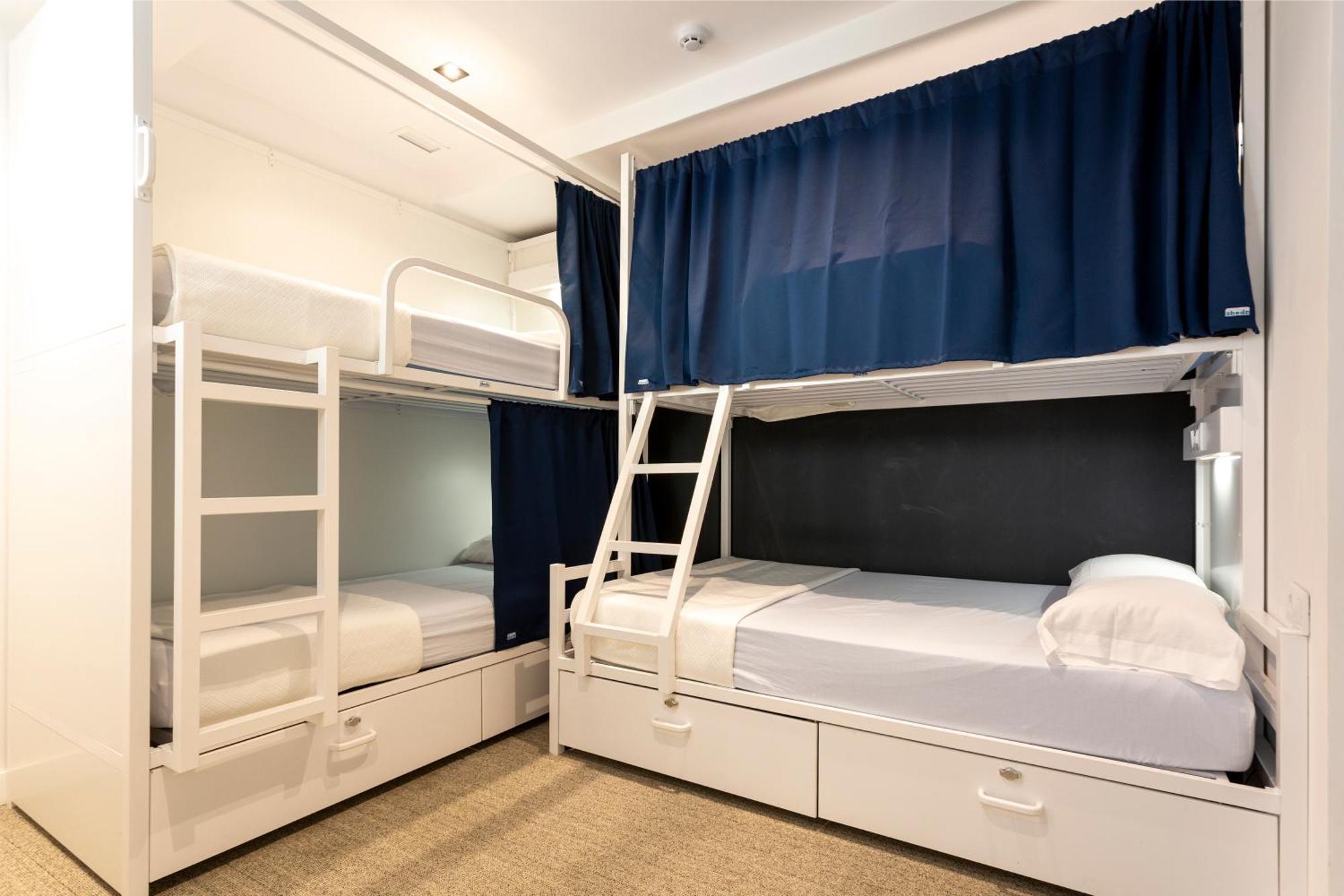 Hostal Stop Ab *