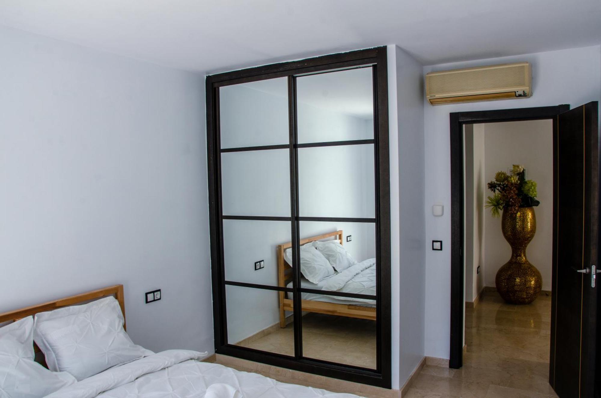 Villa Skyex Investments
