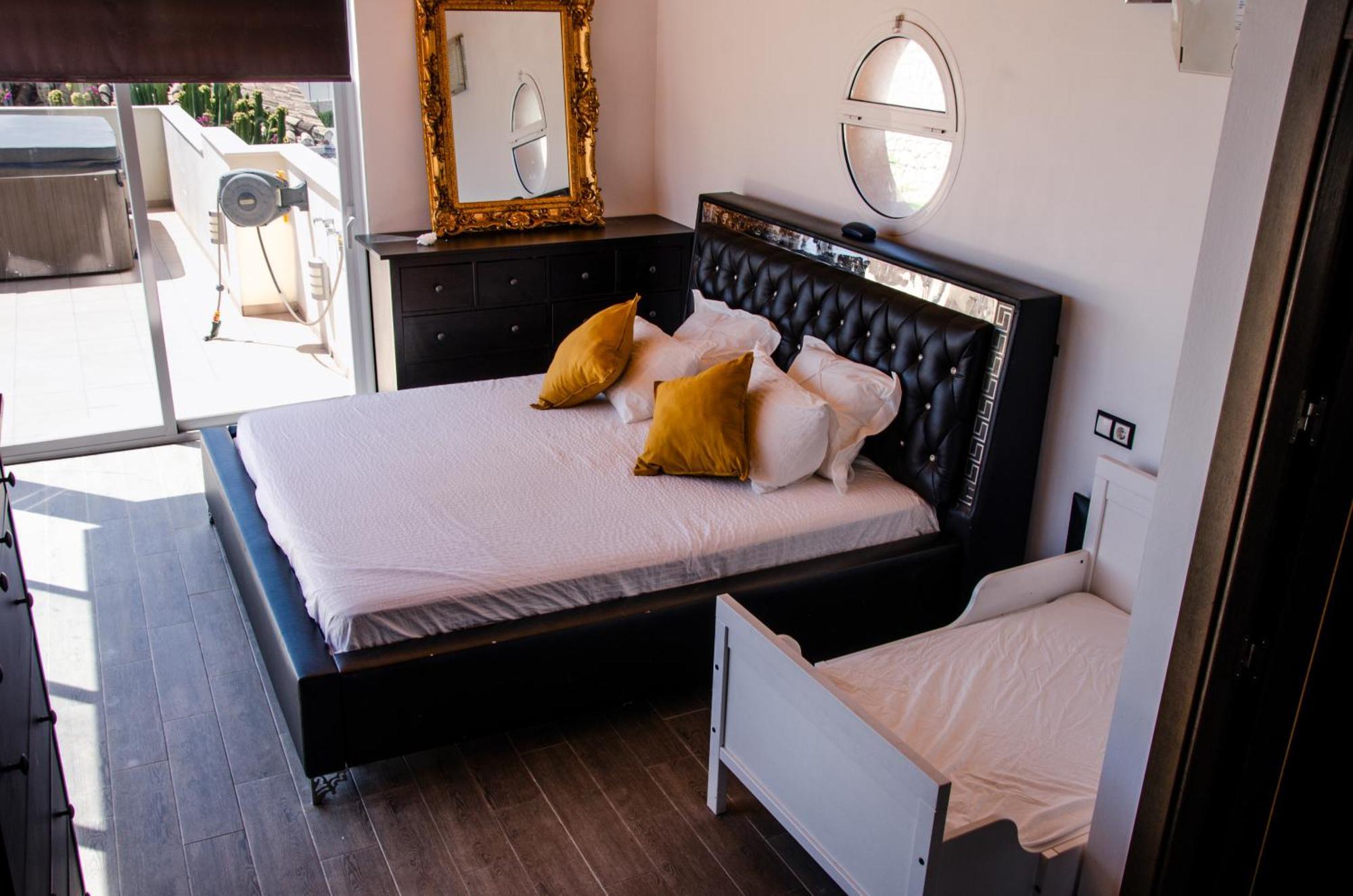 Villa Skyex Investments Málaga