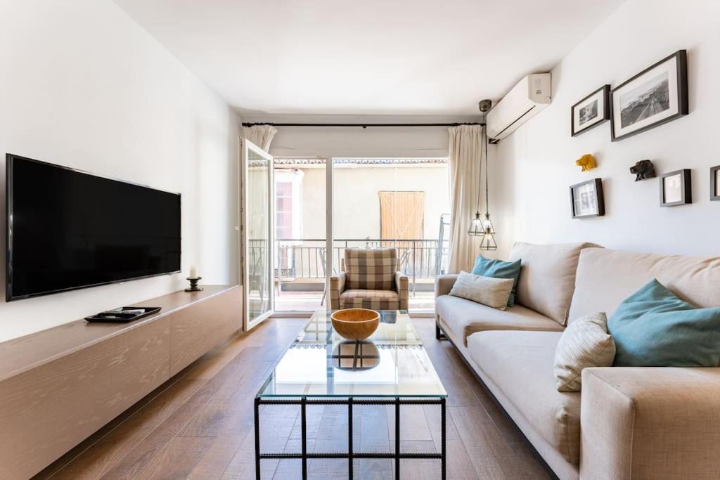 Super Flat With Terrace And Free Parking Apartment Malaga