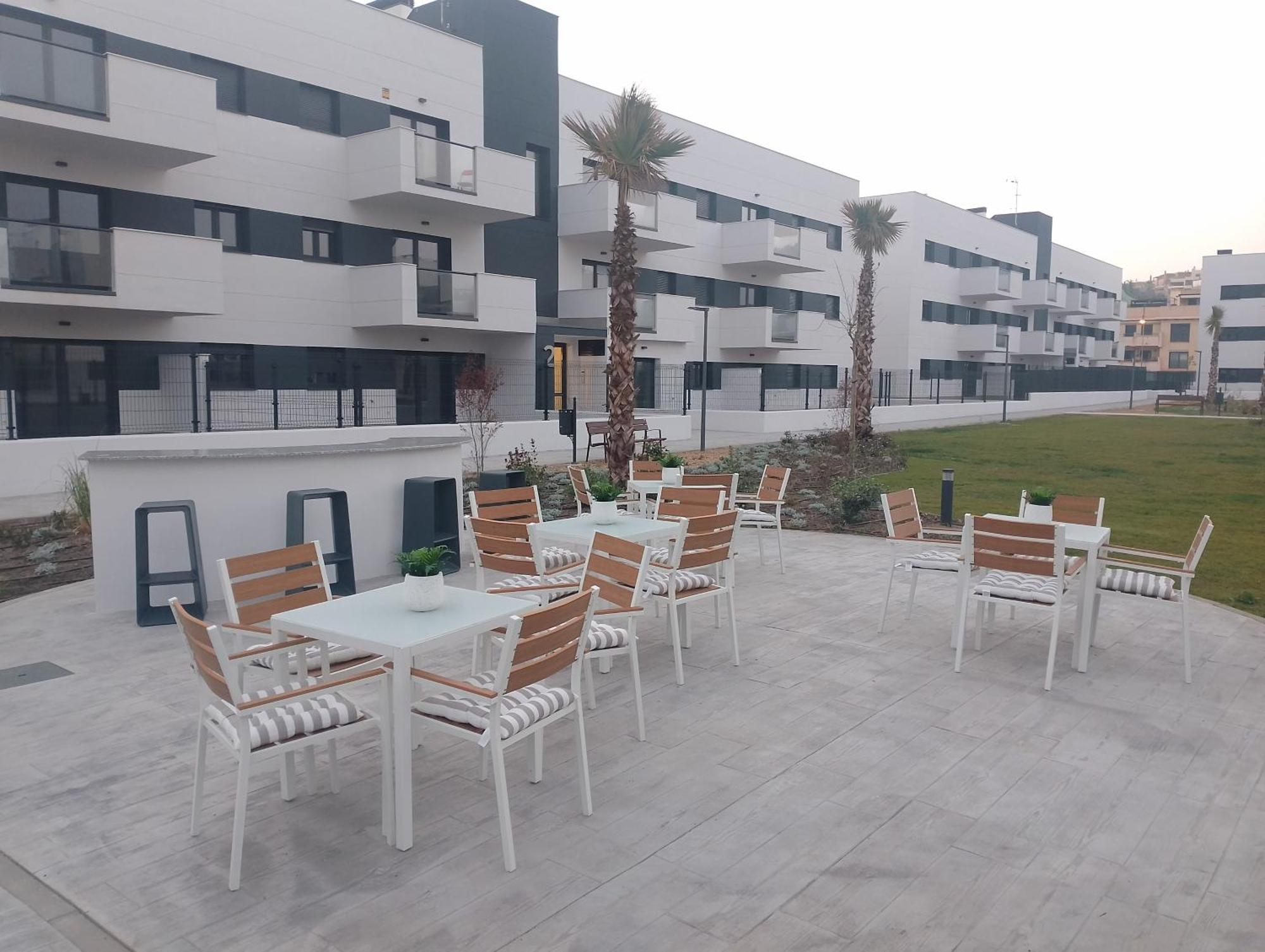 Apartamento Bajo Con Jardin En Primera Linea De Playa