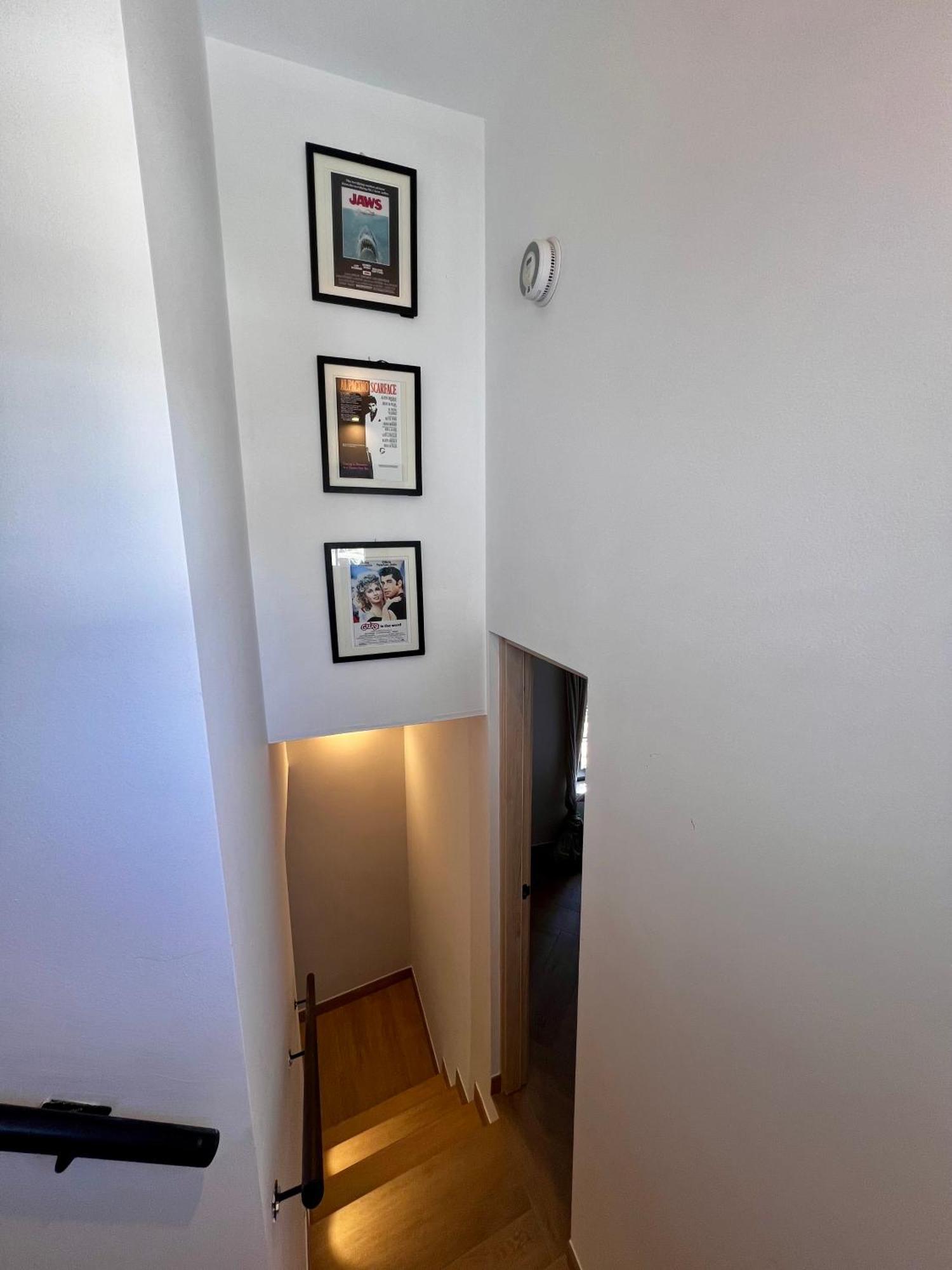 Renovated Cinema Town House In Comares Malaga