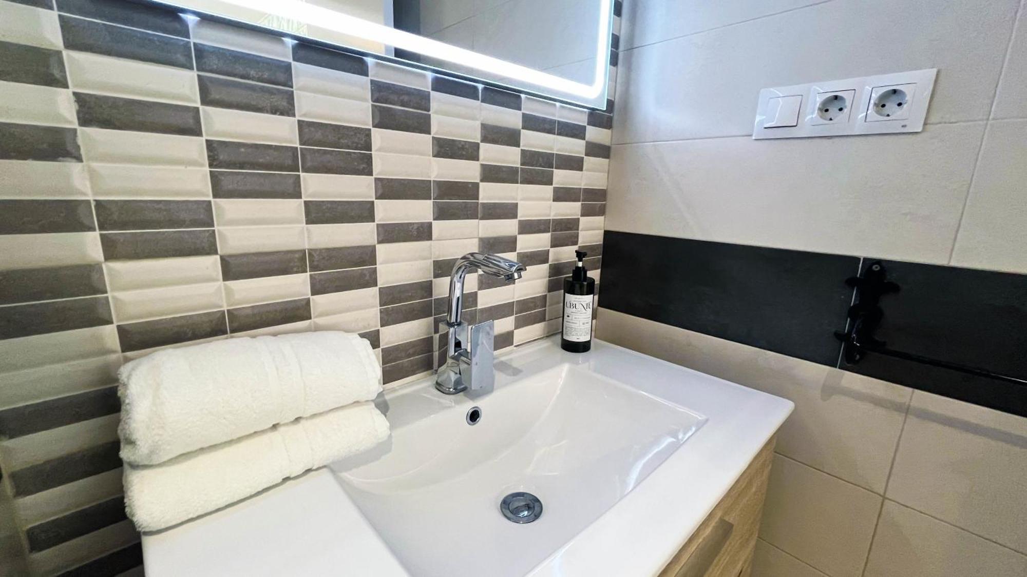 Apartment A 5 Minutos De La Playa Con Terraza En Malaga