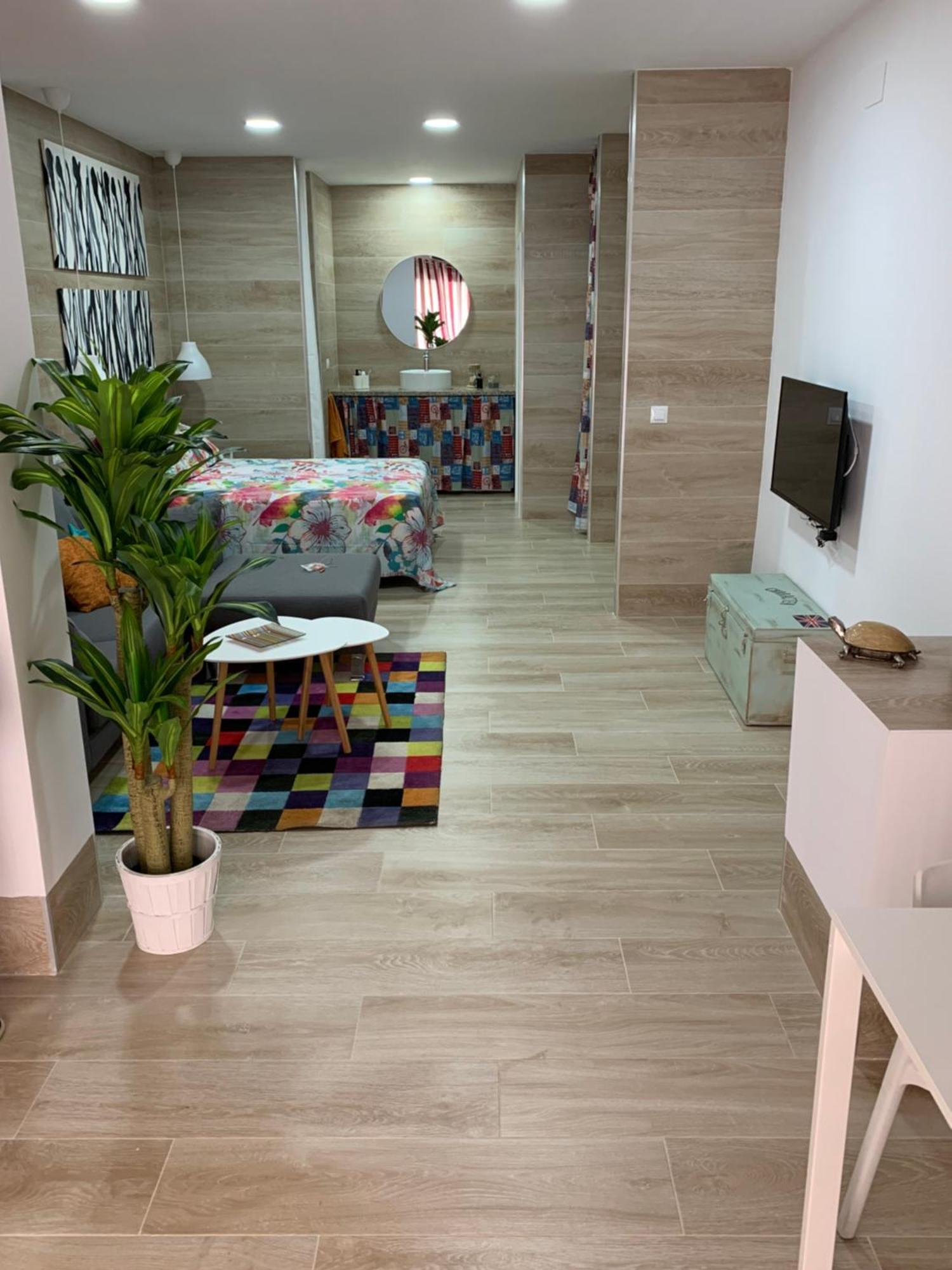 Apartamento Loft A 3 Minutos De La Estacion De Bus Y Tren