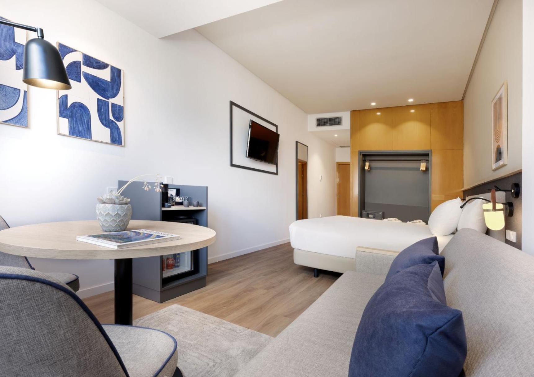 Hotel Alameda Centro Affiliated By Meliá 4*