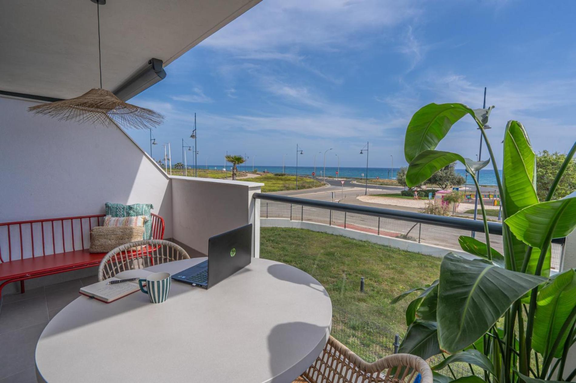 Apartamento Heima In Front Of The Sea