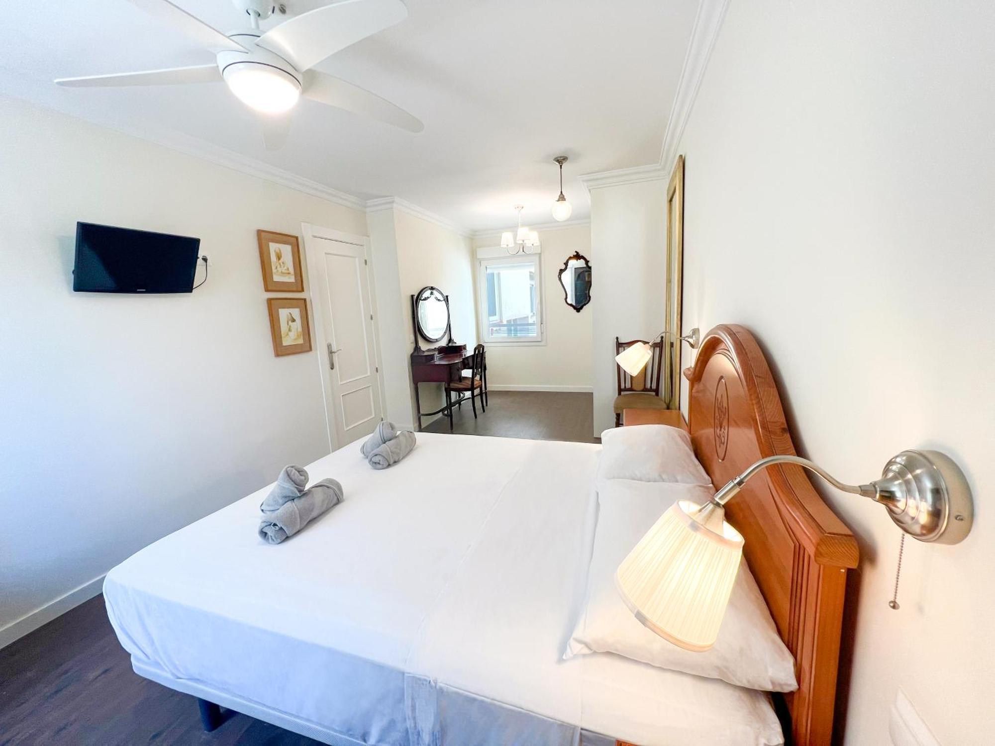150 M From El Palo Beach, Apartamento