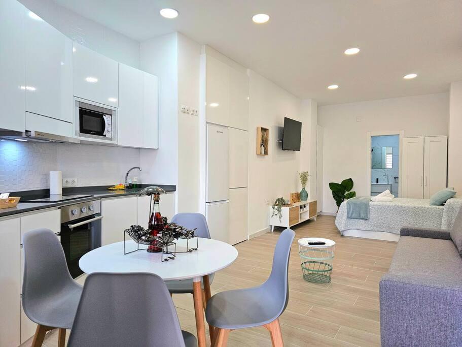 Moderno Loft A 250 Metros De La Playa & Parking Málaga