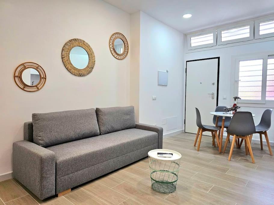 Moderno Loft A 250 Metros De La Playa & Parking * Málaga