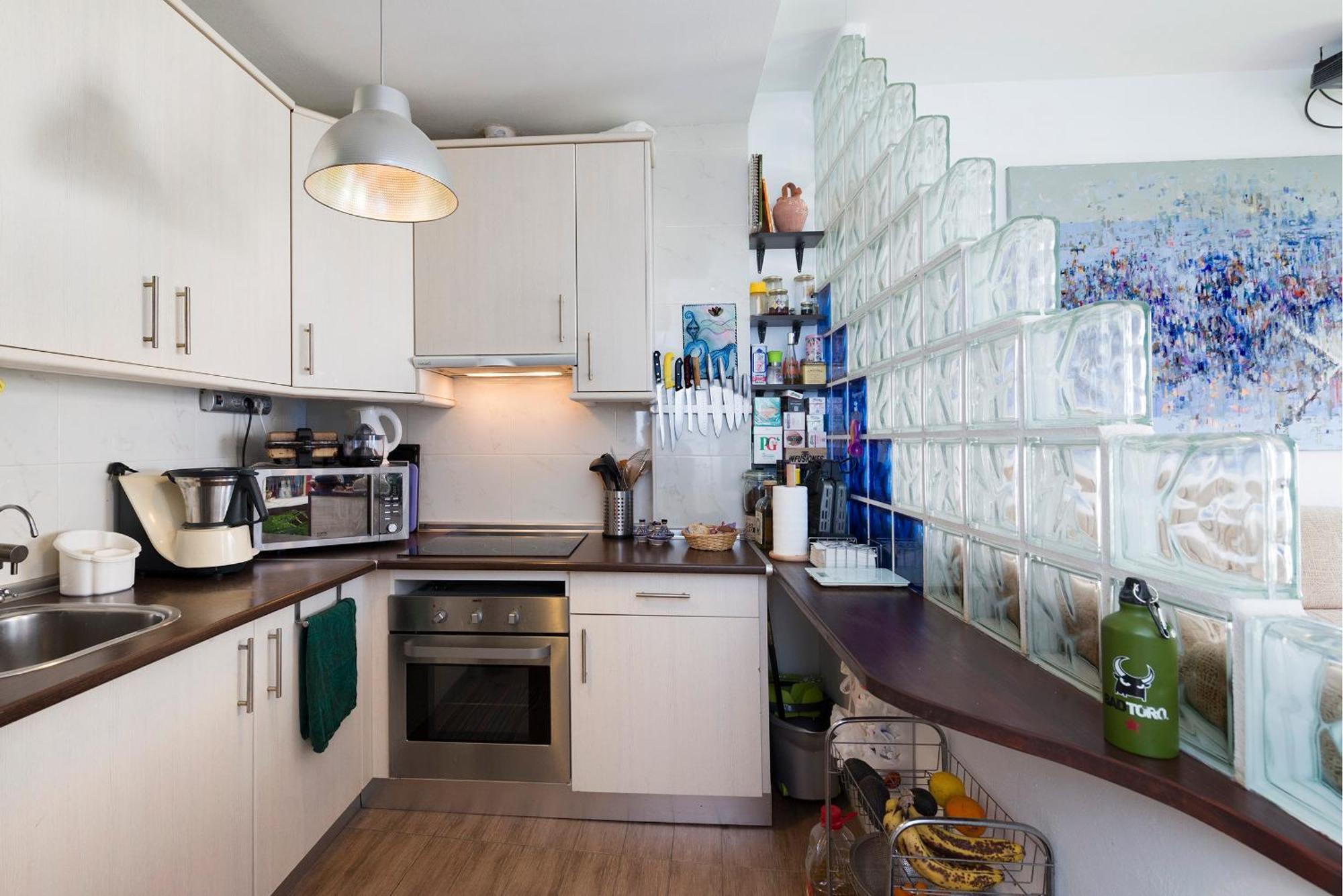 Apartamento Duplex En Centro De Malaga, Calle Nuno Gomez *