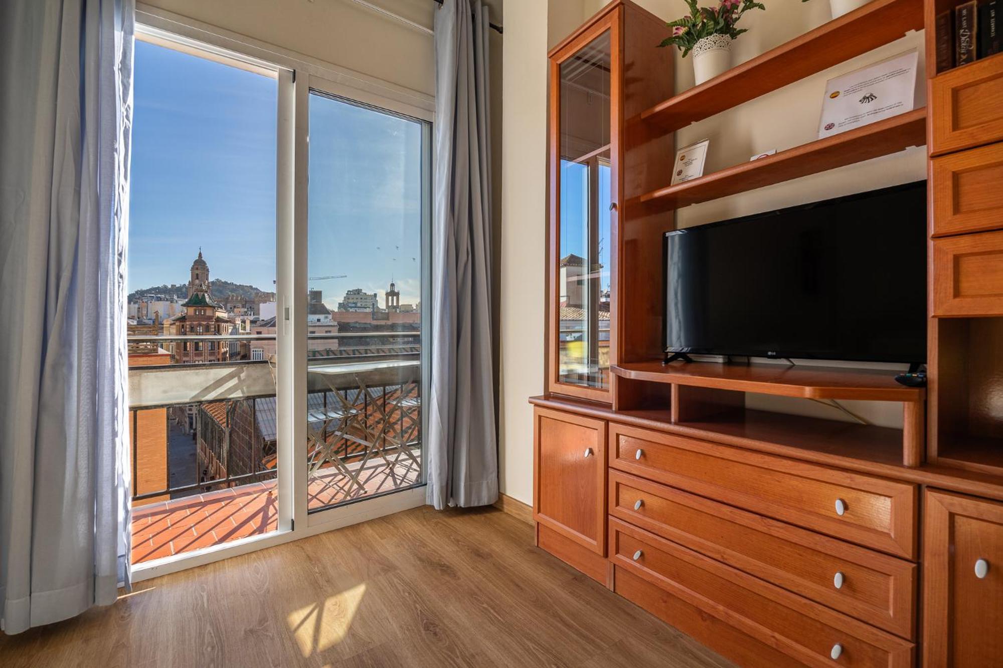 Atarazanas Boutique Hotel 3*