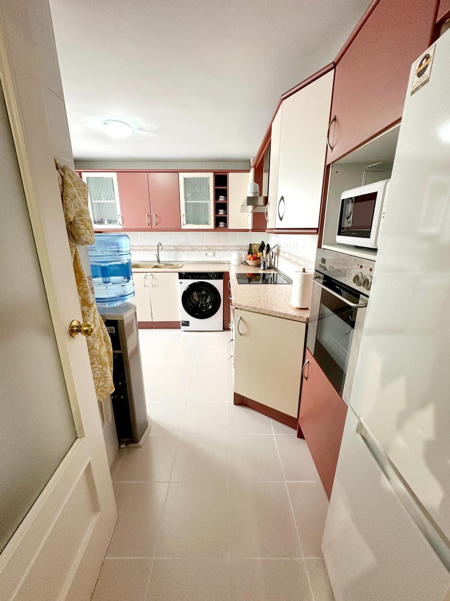 Oeste Parking-wifi-piscina * Malaga