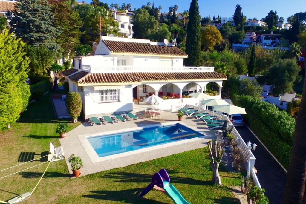 Villa Large 7 Bedroom In Sierrrezuela Heated Pool