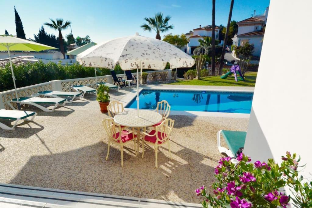 Large 7 Bedroom In Sierrrezuela Heated Pool Villa Málaga