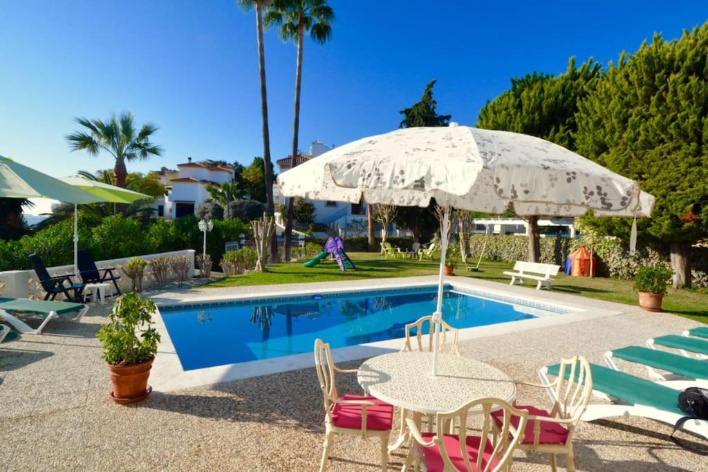 Large 7 Bedroom In Sierrrezuela Heated Pool * Málaga