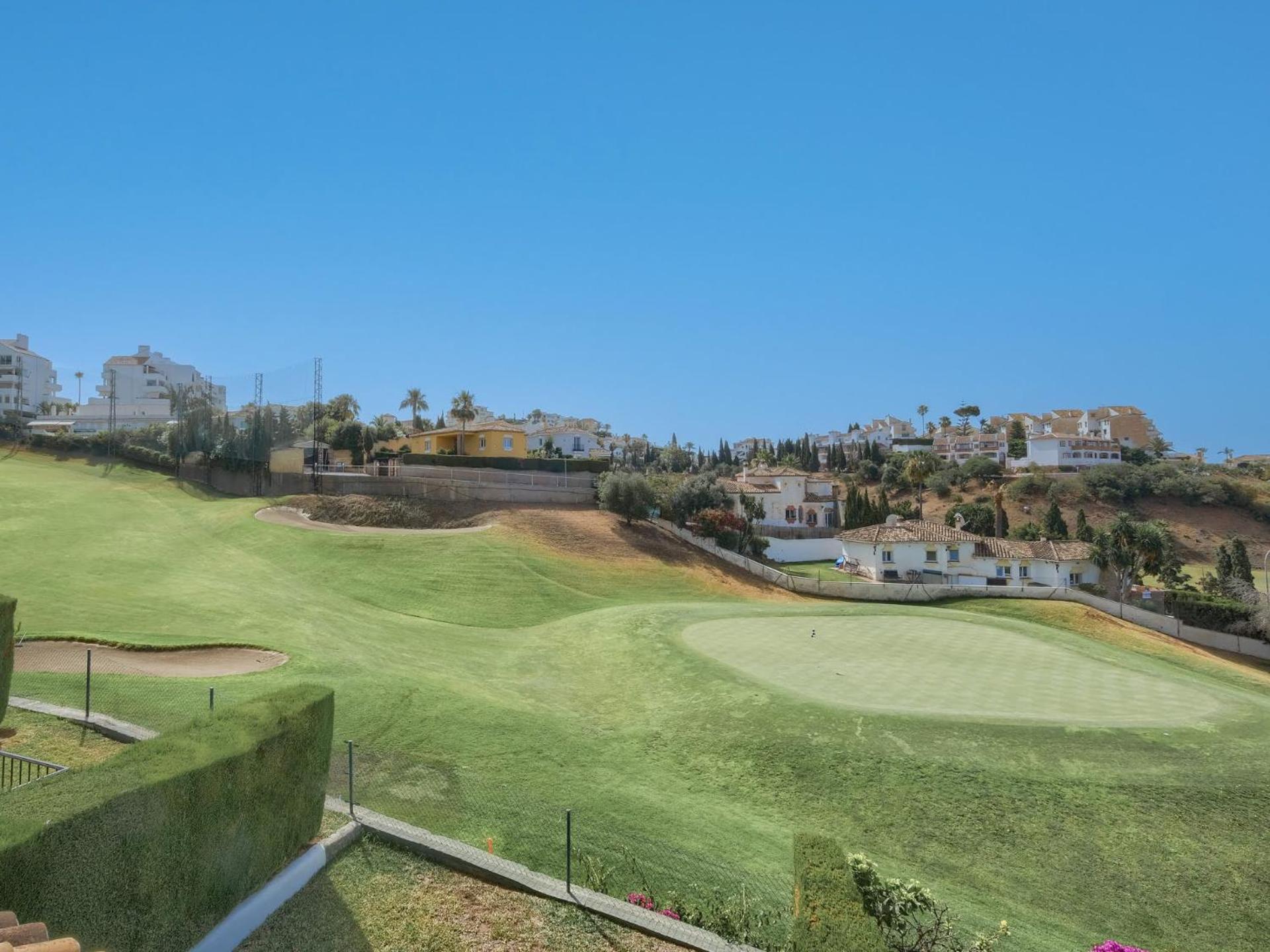 Spanish Charm House On The Miraflores Golf Course Сasa de vacaciones Málaga