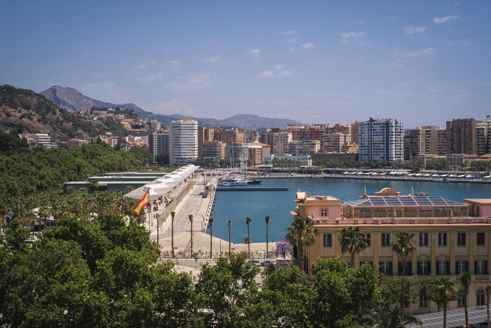 Apartamento Jardines Del Puerto With View Málaga